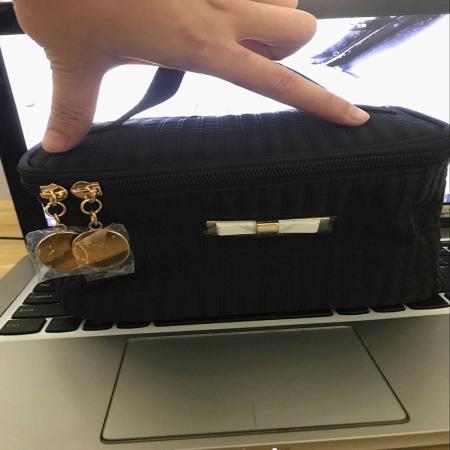 tsa approved makeup bag