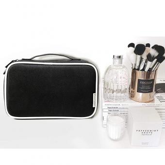 travel makeup bag